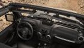 أول صور للمقصورة الداخلية لجيب رانجلر 2018 الجديدة