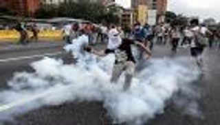 قتيل في اعتصام ضد الرئيس مادورو في فنزويلا