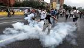 فنزويلا : ارتفاع عدد قتلى الاحتجاجات إلى 42 شخصا