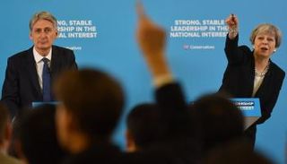 رئيسة الوزراء البريطانية تيريزا ماي