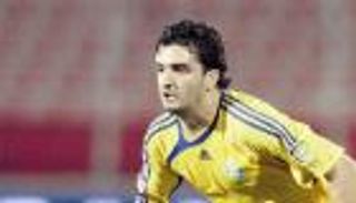 لاعب الظفرة الإماراتي يتضامن مع آية العريف