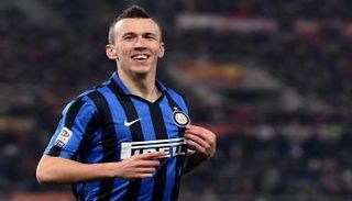 لاعب إنتر ميلان