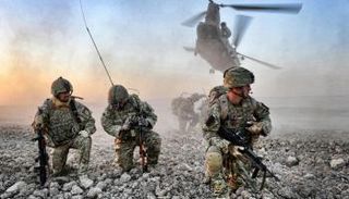 إنزال جوي (أرشيف)