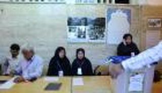 واشنطن بوست: التغيير الحقيقي بإيران في إسقاط نظام المرشد