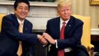 أغنى رجل باليابان يلحق ترامب في زيارته للسعودية