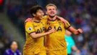 رباعية كين تقود توتنهام لإذلال ليستر