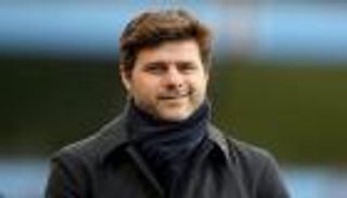 مدرب توتنهام: لن نستطيع المنافسة في سوق الانتقالات