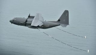 طائرة عسكرية أمريكية (الفرنسية)