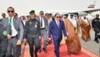 السيسي يصل إلى الرياض للمشاركة في القمة العربية الأمريكية