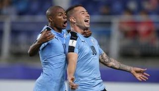 تسديدة صاروخية تهدي أورجواي الفوز على إيطاليا