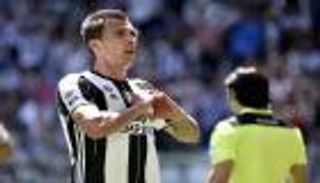 ماندجوكيتش يكرر إنجاز ديل بييرو بعد 9 سنوات