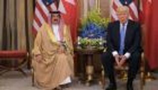 بالفيديو.. ترامب يلتقي العاهل البحريني والرئيس المصري في الرياض
