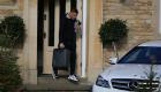 جماهير ليستر تجبر فاردي على بيع قصره