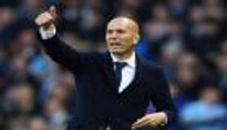 زيدان يحافظ على تشكيل الريال في مباراة التتويج