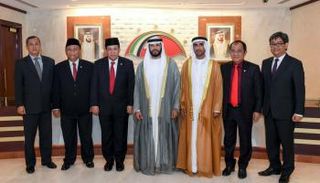 صورة جماعية للوفدين