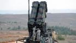 رعب إيراني "مستتر" من صفقة الأسلحة السعودية