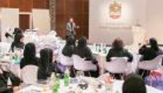 مؤسسة القمة العالمية للحكومات تبحث استشراف المستقبل