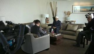 شيخ الأزهر أثناء حواره مع الراديو والتليفزيون الحكومي الألماني