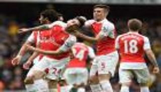 لاعب آرسنال أول أهداف فالفيردي التعاقدية في برشلونة