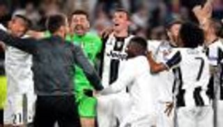 بيشكتاش يغري مهاجم يوفنتوس براتب خيالي