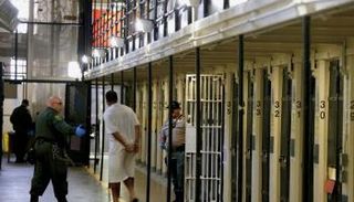 تصاعد الإرهاب يعيد النظر في إلغاء عقوبة الإعدام