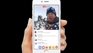 "فيسبوك لايف"