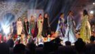 بالصور.. الزي المغربي يزين ختام مهرجان "ألوان المتوسط"