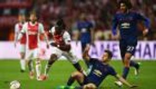 شالكه يسعى لضم مهاجم أياكس من تشيلسي