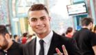 نسخة إيرانية من رونالدو على طريقة ميسي