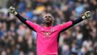 علي الحبسي يواصل كتابة التاريخ في إنجلترا