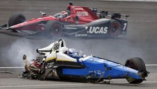 السيارة لحظة تحطمها