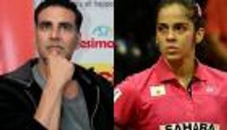 الماويون يهددون "أكشاي كومار" لمساعدته الشرطة