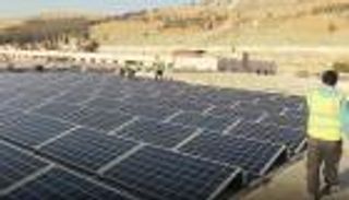 لمواجهة انقطاع الكهرباء.. مستشفيات سورية تعمل بالطاقة الشمسية