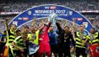 هدرسفيلد يخطط لإنهاء عقدة "فاصلة" البريميير ليج