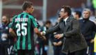 أمران يسهلان مهمة روما لضم مهاجم ساسولو