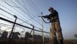 مقتل 3 في كشمير في قصف عبر حدود الهند وباكستان