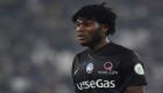 سبب مثير للجدل يهدد انتقال كيسي لميلان