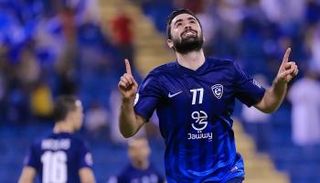 لاعب الهلال السعودي