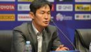 إخفاق دوري الأبطال يدفع مدرب جيانجسو للاستقالة