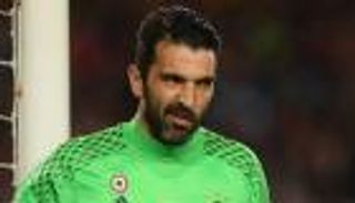 بوفون يعترف بشعوره بالخوف قبل مواجهة الريال