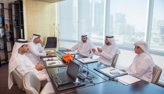 لجنة الدمج خلال اجتماعها