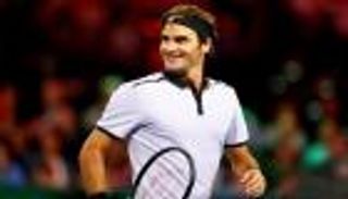 فيدرر يعود من بوابة شتوتجارت