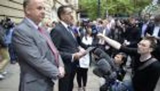 الإخوان وتنظيمات متطرفة يقوضون "مكافحة الإرهاب" في بريطانيا