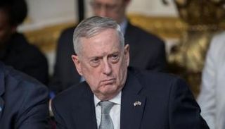 ماتيس خلال حضوره القمة الدفاعية بسنغافورة