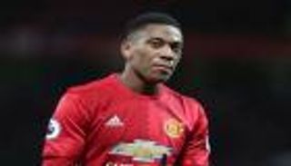 وكيل مارسيال يحسم مصيره مع يونايتد