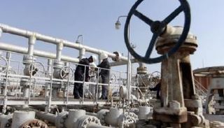 حقل نفط في العراق. 