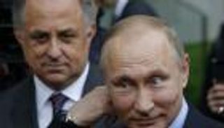 بوتين نافيا علاقته بمايكل فلين: "لم أتحدث معه تقريبا"