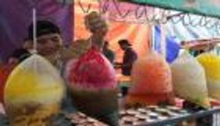 مشروبات رمضانية مميزة تصنع من ماليزي أشهر بائع عصائر