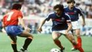 مباريات رمضانية.. بلاتيني يقود فرنسا لأول لقب أوروبي