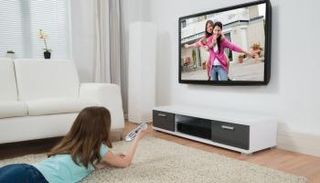 جهاز تلفزيون في غرف نوم الفتيات 